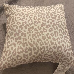 Source Unknown Cream and Pink Leopard Print Pillow